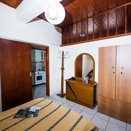 Pantelis * Agios Georgios (Corfu)